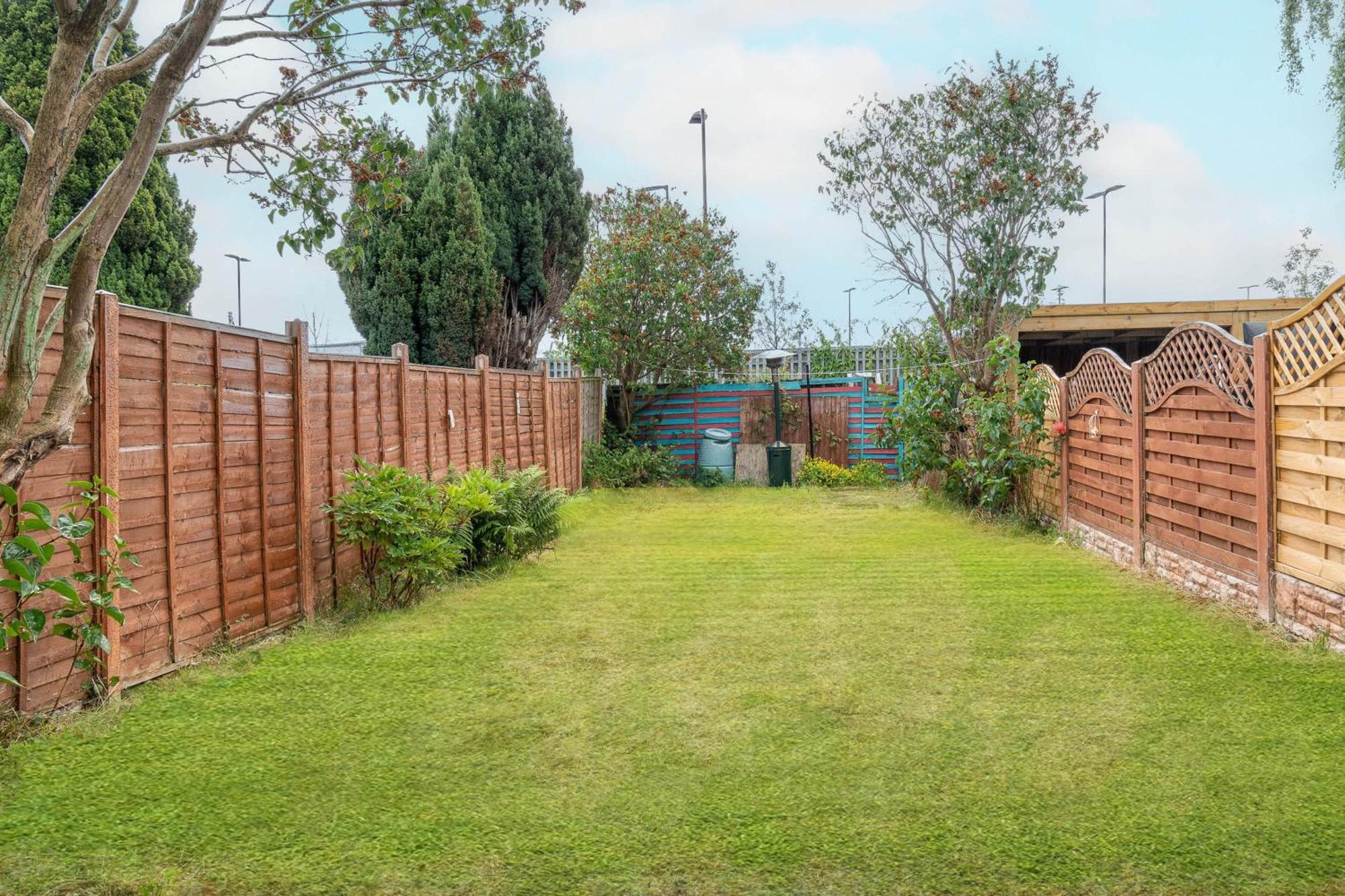 4 Bedroom House - Accommodates 7 - Garden - Parking - Netflix - Wifi - 559T Birmingham Dış mekan fotoğraf